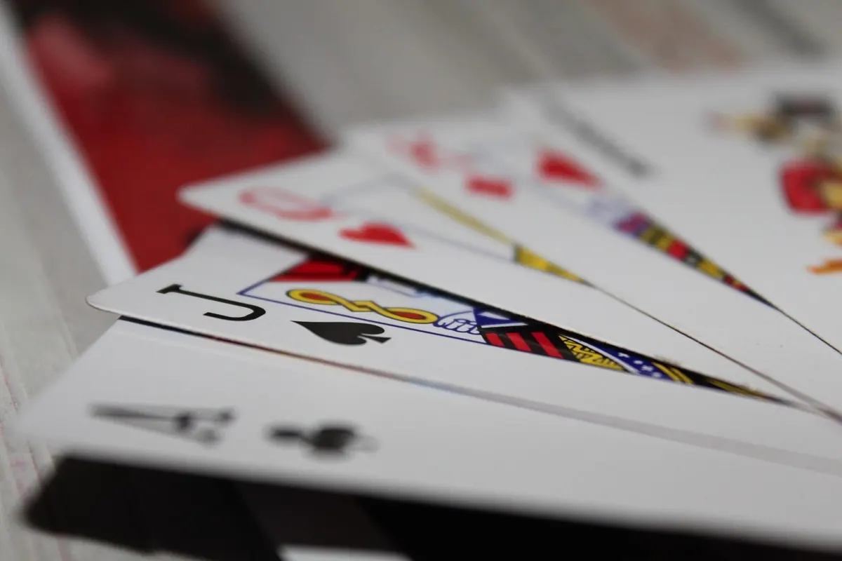 Bridge Bidding for Absolute Beginners: Your First 10 Calls Explained