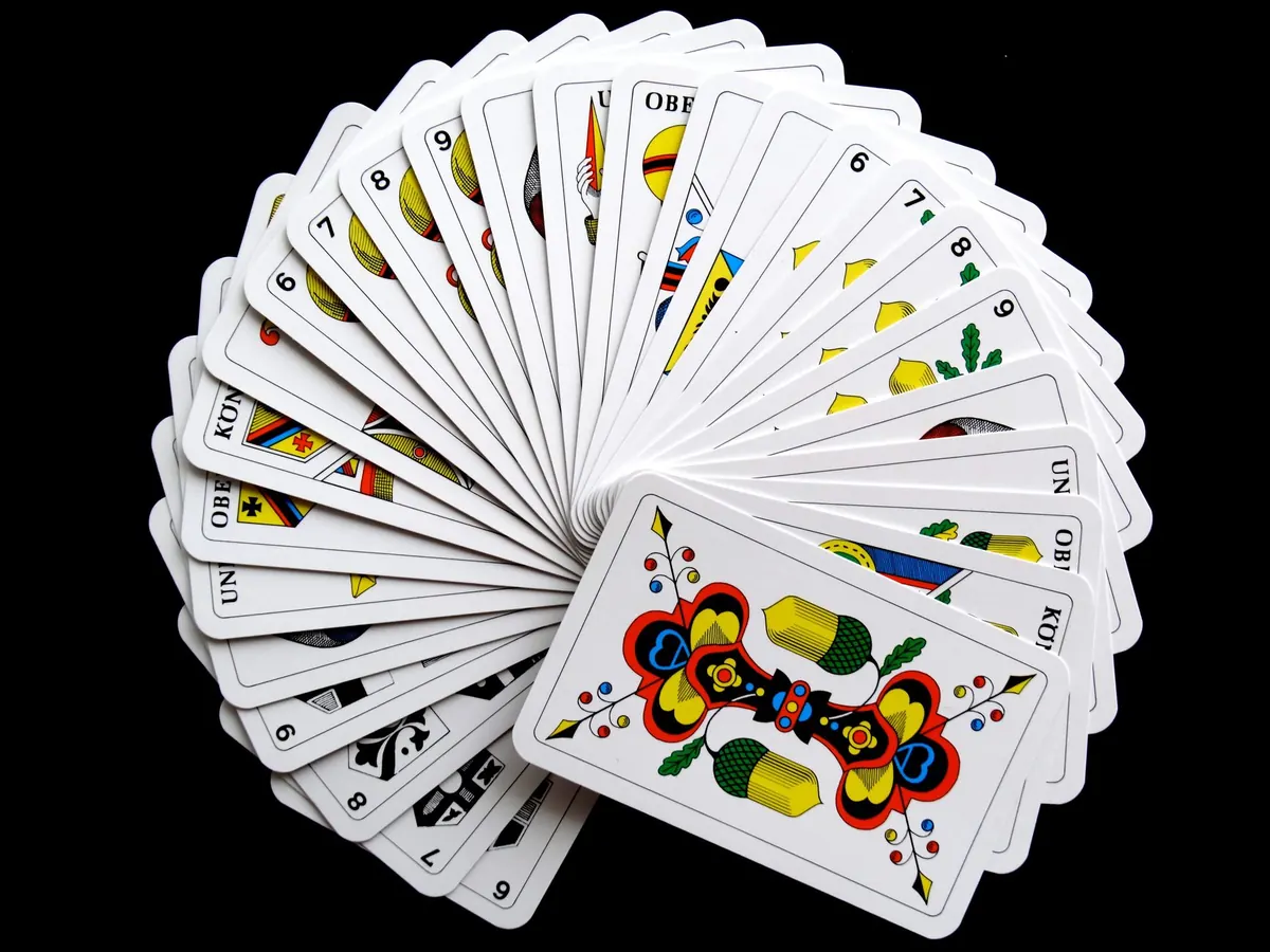 Defence for Beginners: How to Signal, Discard, and Count