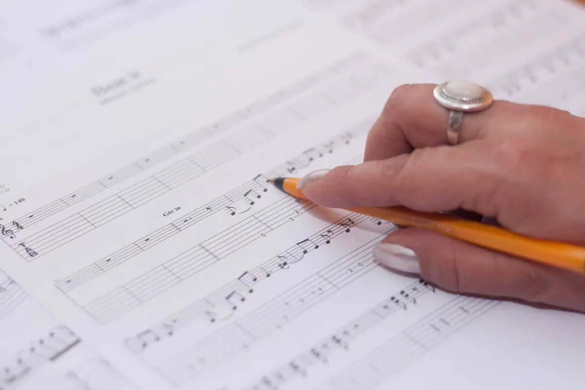 Duplicate Bridge Scoring Explained: Matchpoints, IMPs, and Butler